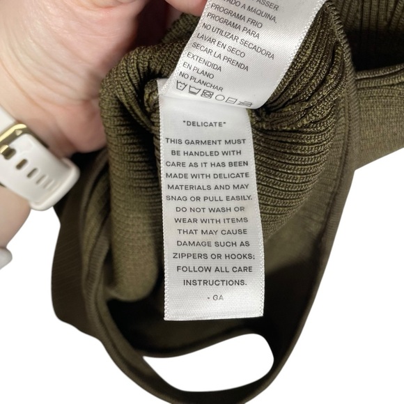 Good American Women’s Rib Knit Thong Bodysuit in Fog Greenish Brown Size M (2) - Picture 8 of 16